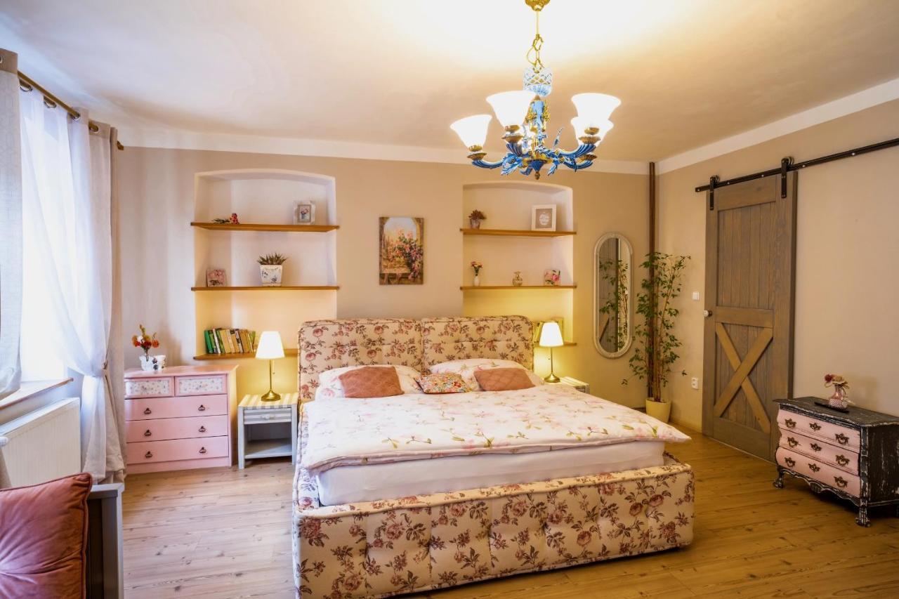 Rustic House V Luzickych Horach Apartment Jiřetín pod Jedlovou Екстериор снимка